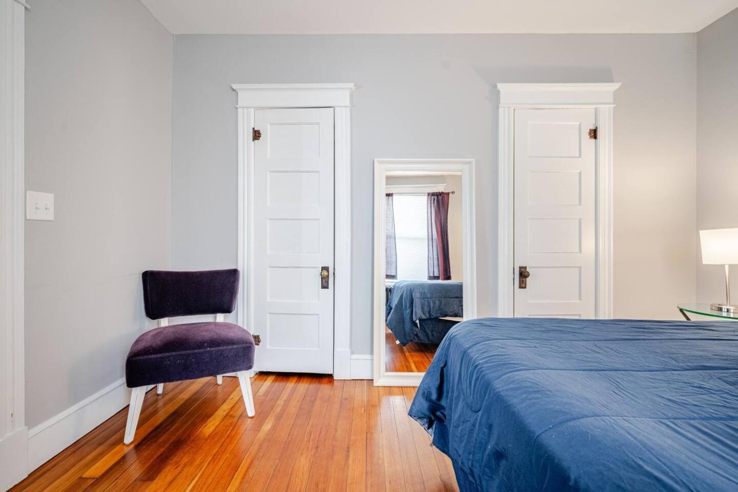 Welcome To Hat City Danbury, A Suburban Retreat Экстерьер фото